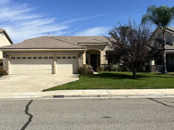 25832 Boulder Rock Pl, Menifee, CA 92585