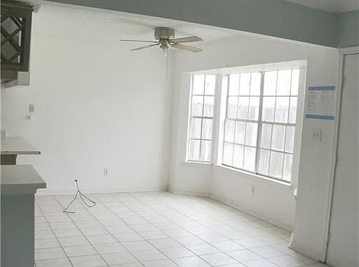 3rd image of 725 Iberville St