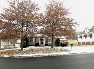 29 Water St, Smithfield, PA 15478