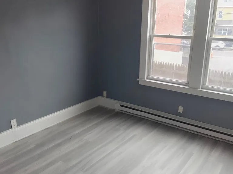 353 Capitol Ave — Photo 5