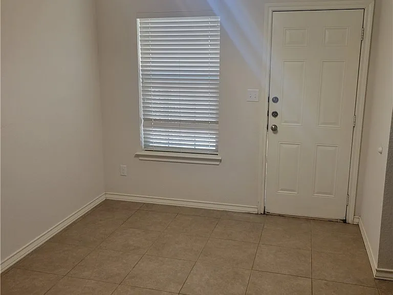 4403 Reveille Rd — Photo 8