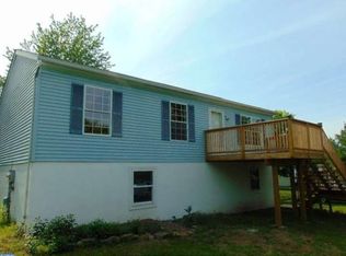1310 Running Deer Dr, Auburn, PA 17922
