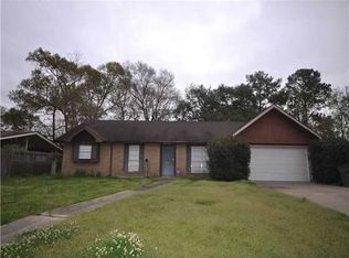 4423 Tamarack St, Lake charles, LA 70605