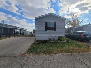 3451 E Orange Rd, Waterloo, IA 50701