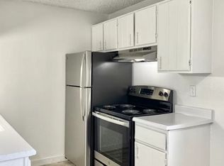 15571-15573 E 13th Avenue, Aurora, CO 80011