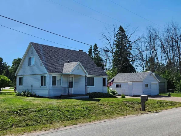 3988 S Nicolet Rd, Sault Sainte Marie, MI 49783