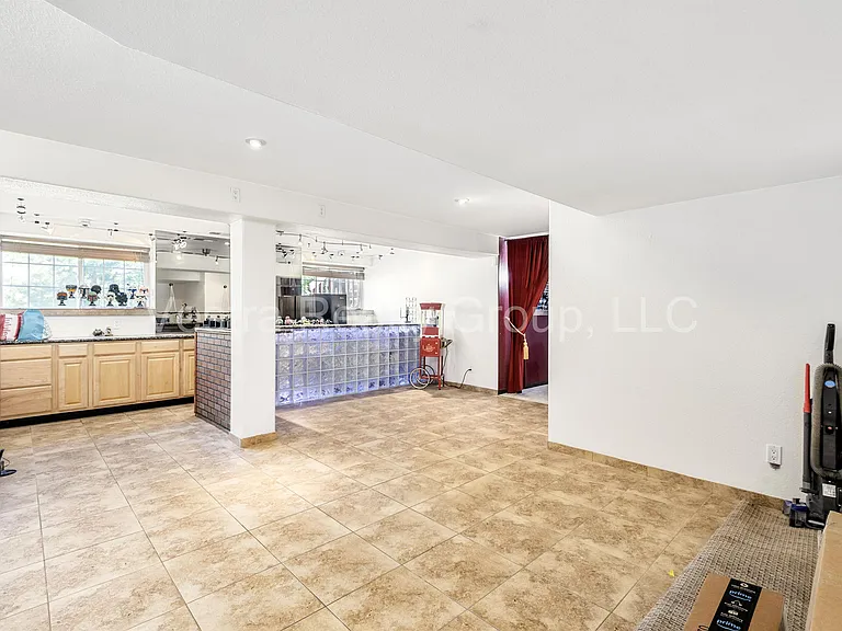 2157 Maples Pl — Photo 23