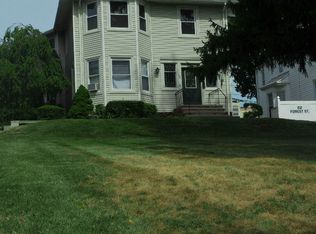 20 Forest St #02, Montclair, NJ 07042