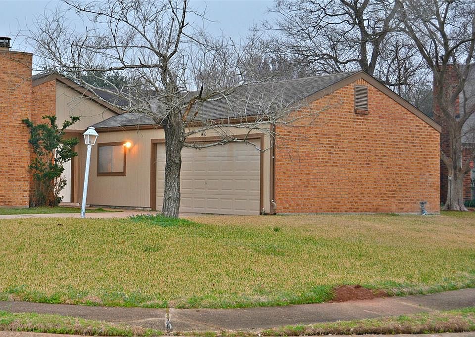1st image of 3410 Duncaster Ct