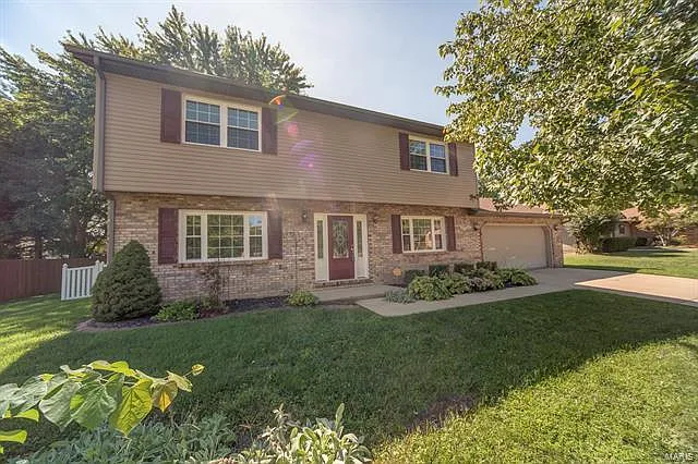 117 Brian Dr photo 1