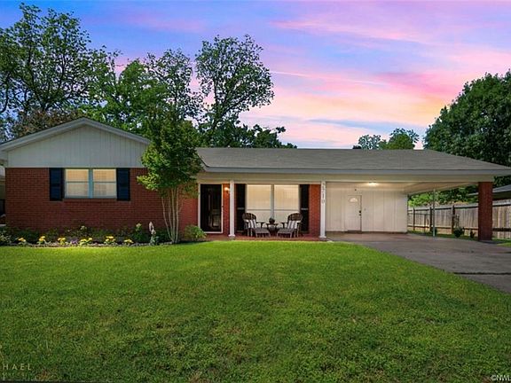 2nd image of 2710 Alvin Ln
