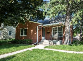 3214 N 82nd St, Milwaukee, WI 53222
