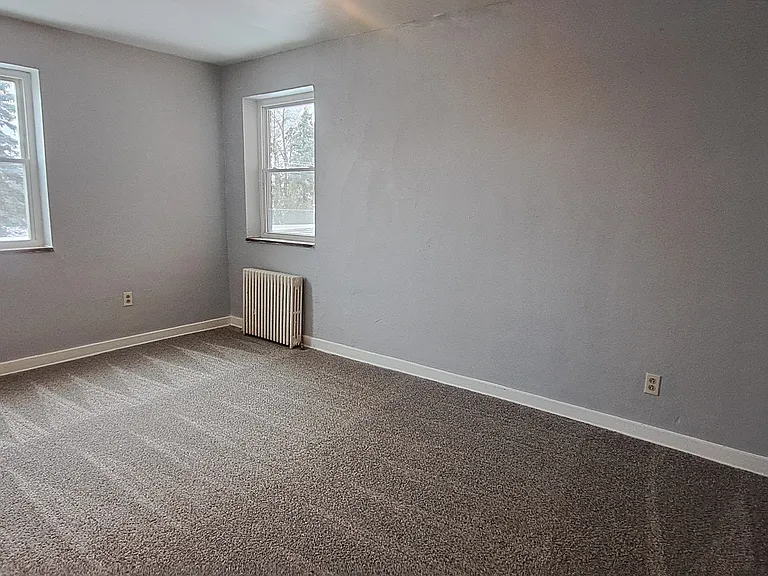 1680 Skyline Dr #6 — Photo 9