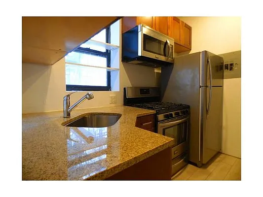 Rented by At Home Realty NY LLC | media 7