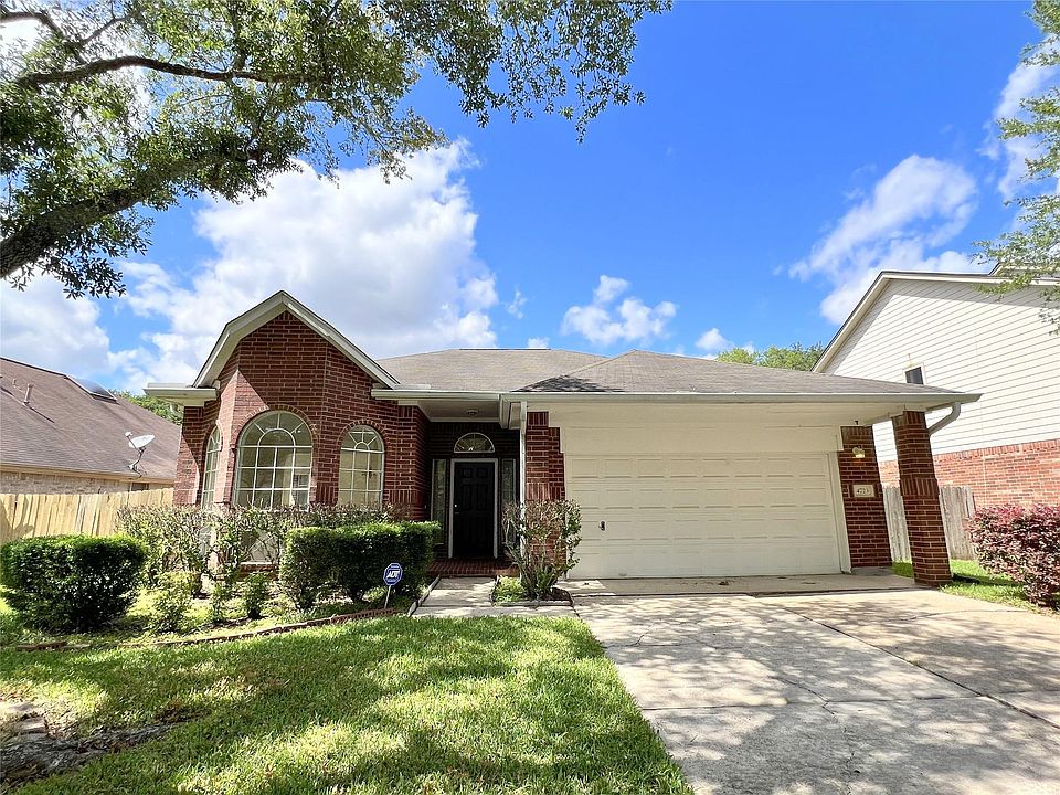 1st image of 4723 Silverlake Dr