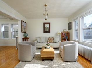 2 Viola St #2A, Milton, MA 02186
