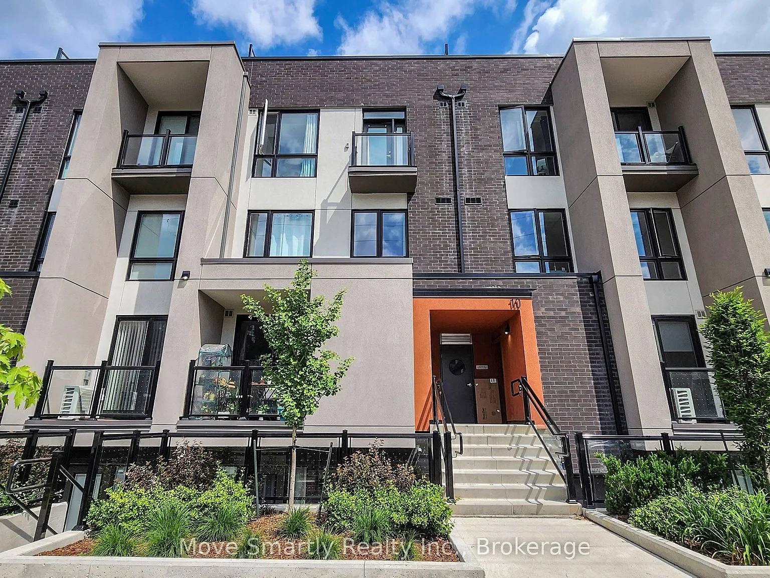 3 bed, $3,900 — Photo 1