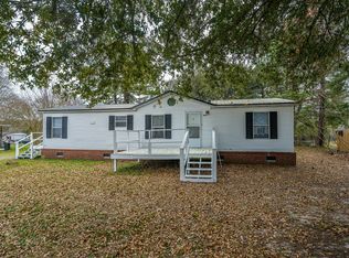 425 Treeline Dr, Moncks Corner, SC 29461