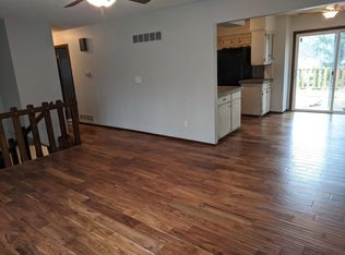 5708 Elkcrest Dr, Lincoln, NE 68516