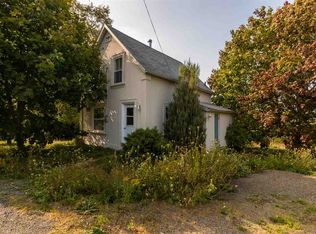 8507 Saint Croix Cove Rd, Hampton, NS B0S1L0