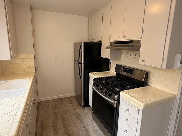 4443 Campus Ave #3 — Photo 6