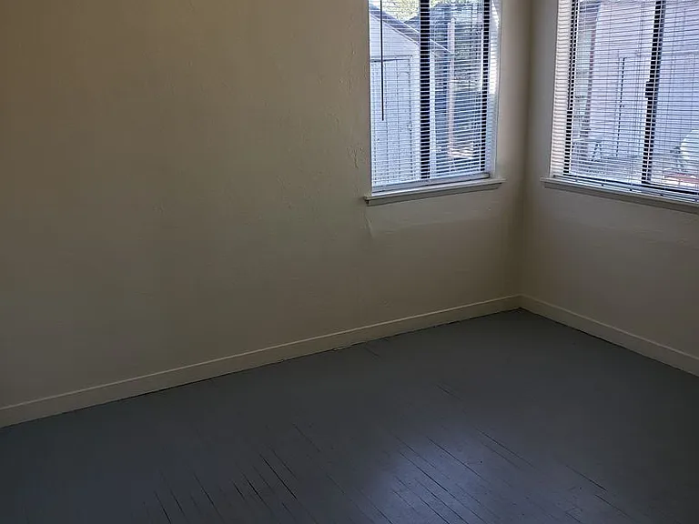 2291 Santa Clara Ave — Photo 10