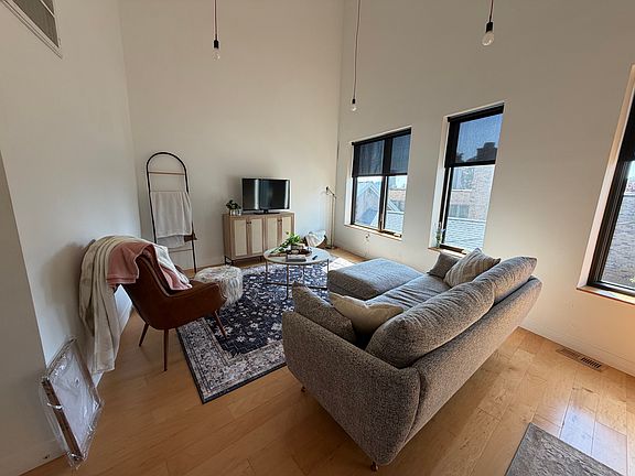 3rd image of 15 Allen St #303