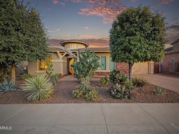 18471 W PARADISE Lane, Surprise, AZ 85388