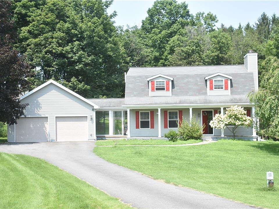 1st image of 1227 Spring Run Rd