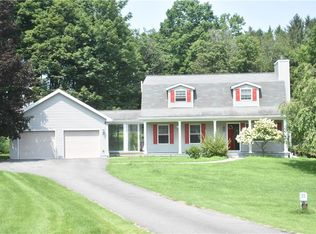 1227 Spring Run Rd, Saylorsburg, PA 18353