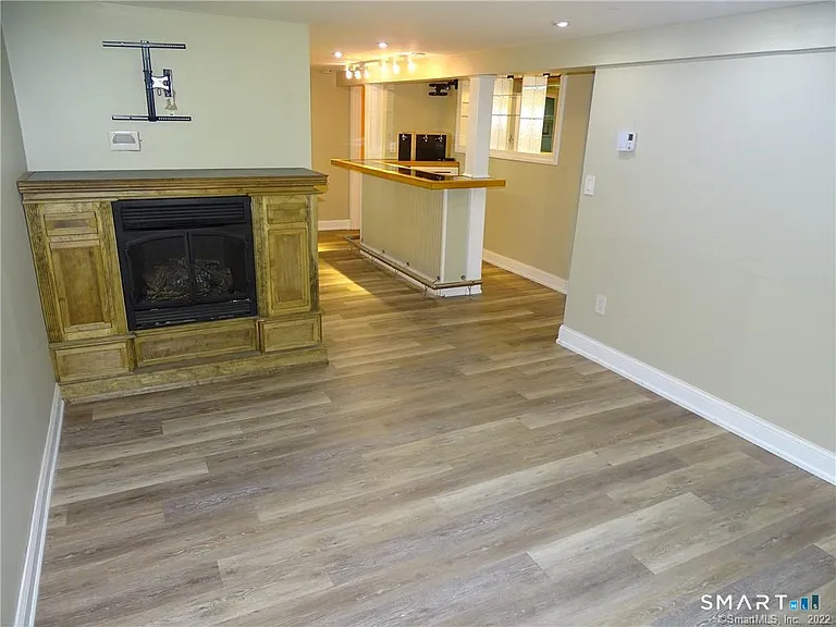 15 Bayshore Dr — Photo 25