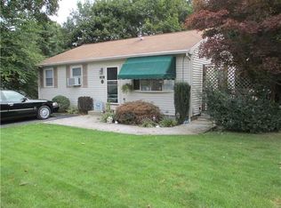 33 Old Phenix Ave, Cranston, RI 02921
