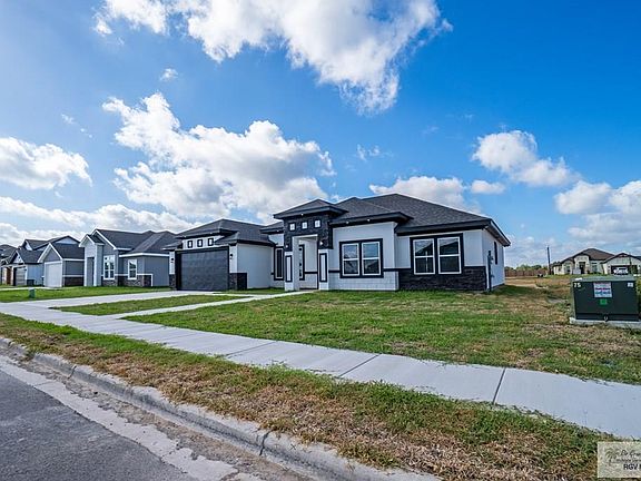 2nd image of 8537 Bellagio Cir #43