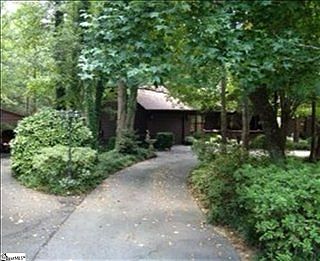5th image of 167 Fernwood Dr