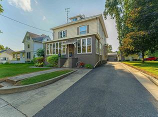 331 N Union St, Lincoln, IL