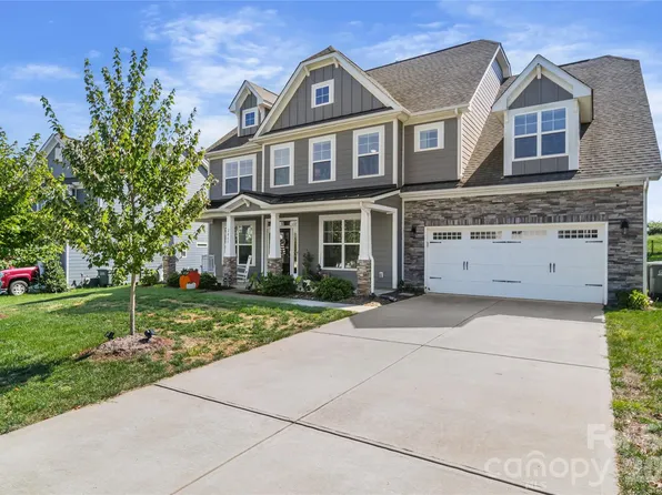 2843 Shumard Dr, Gastonia, NC 28054