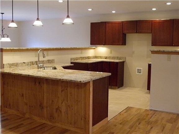 Kitchen - granite counters. 