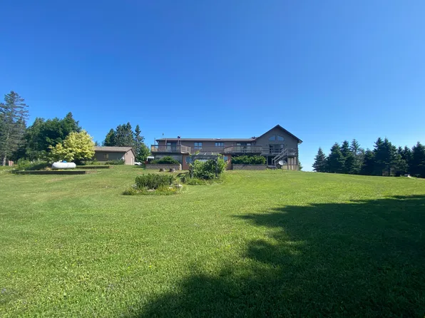 752 E Thirteen Mile Rd, Dafter, MI 49724