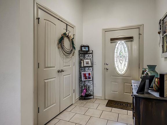 5th image of 2709 NE 129th St