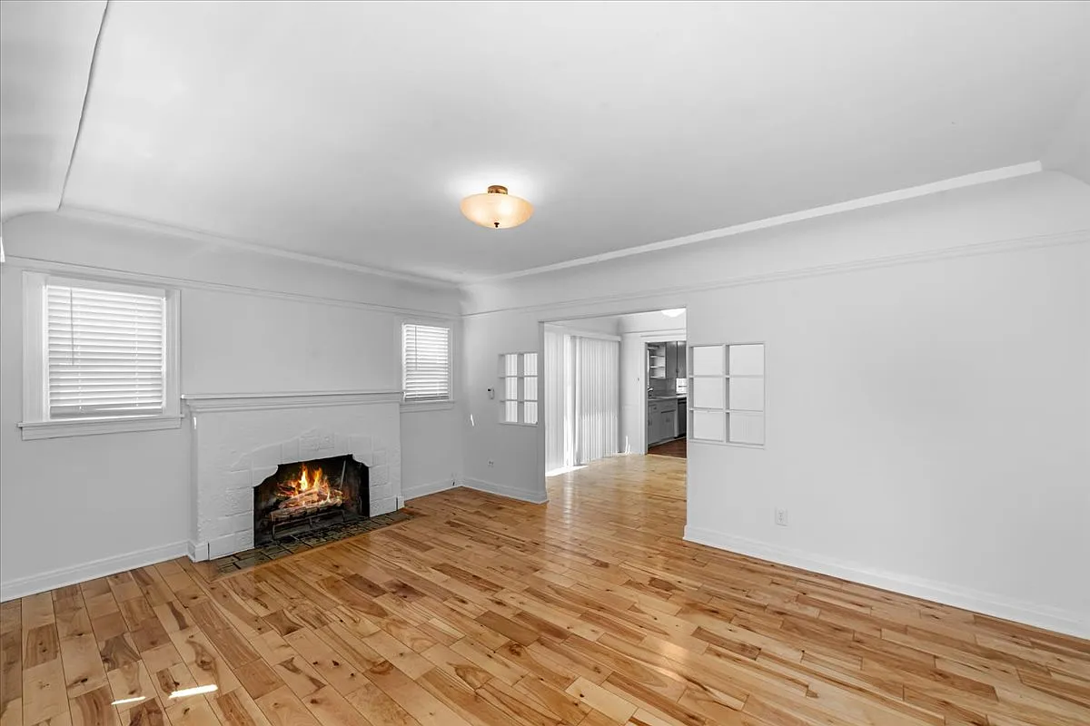 9059 Carson St - SFR — Photo 3