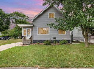 2219 Broadway St, Bay City, MI 48708