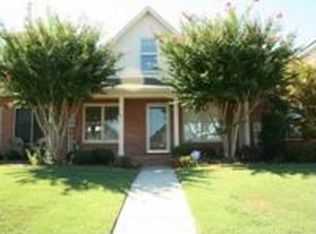 451 Covina Dr, Decatur, AL 35603