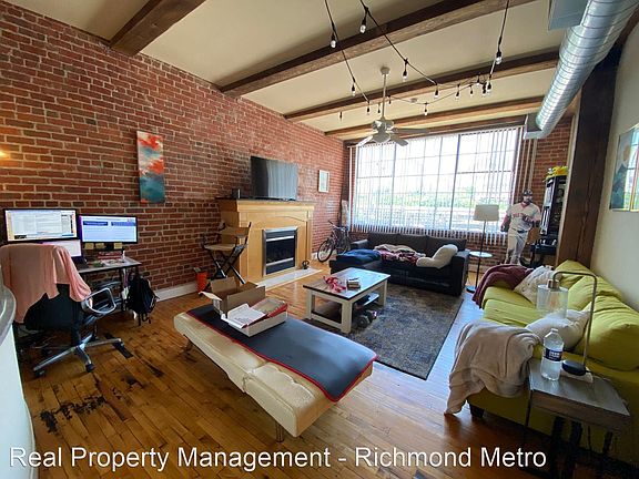 3rd image of 333 Oliver Hill Way Unit 301