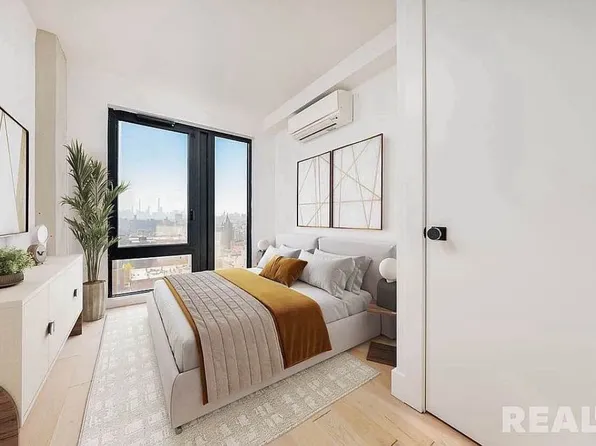 60 West 125th Street 1703 image 3 of 16