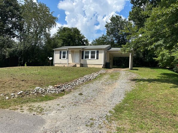 203 Walnut Ave