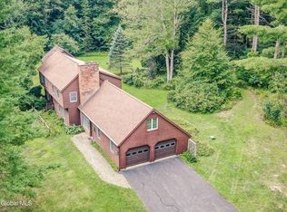 2041 Cook Rd, Ballston Lake, NY 12019