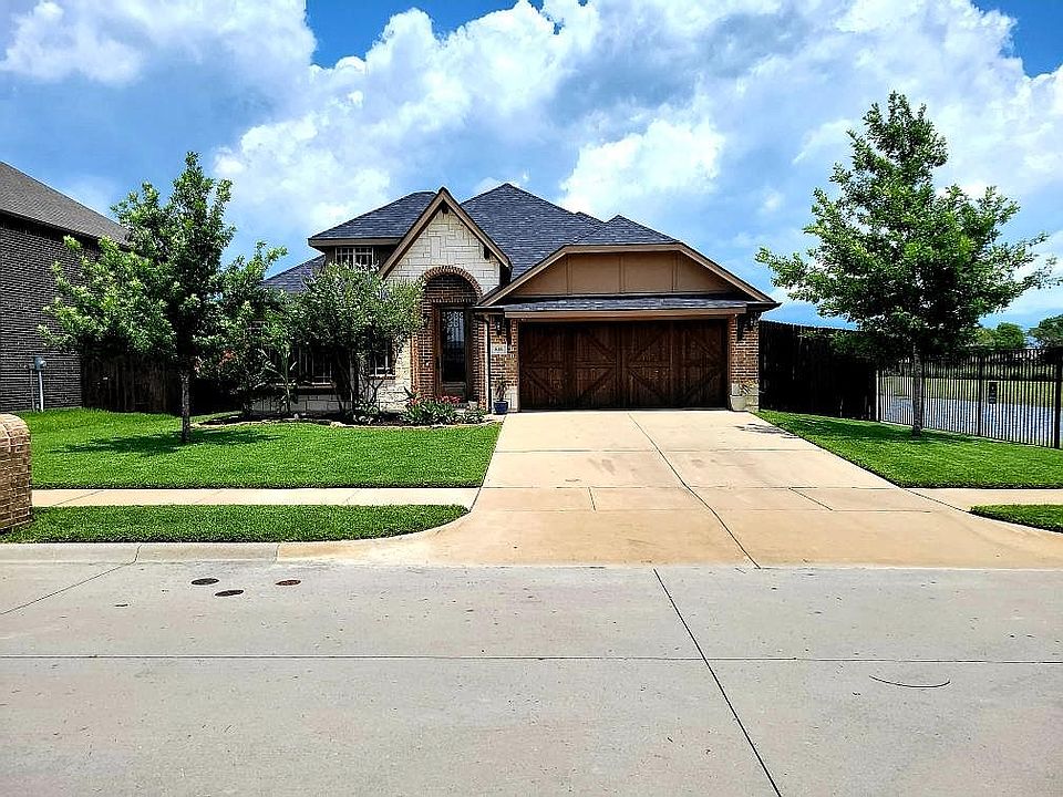 1st image of 535 Sagebrush Ln