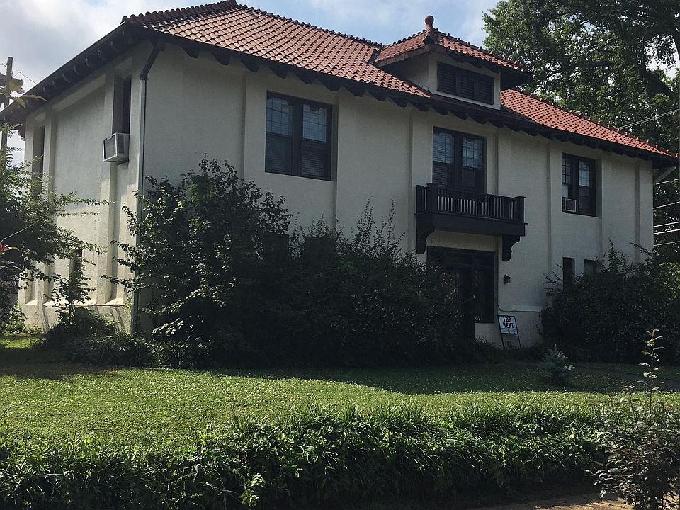 1st image of 610 Fortwood Pl APT 2
