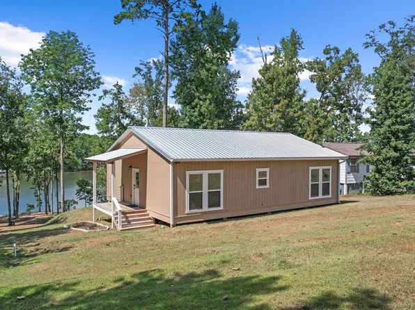 215 Englewood Dr, Abbeville, AL 36310