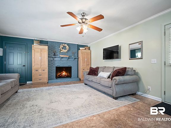 5th image of 508 General Maury Dr
